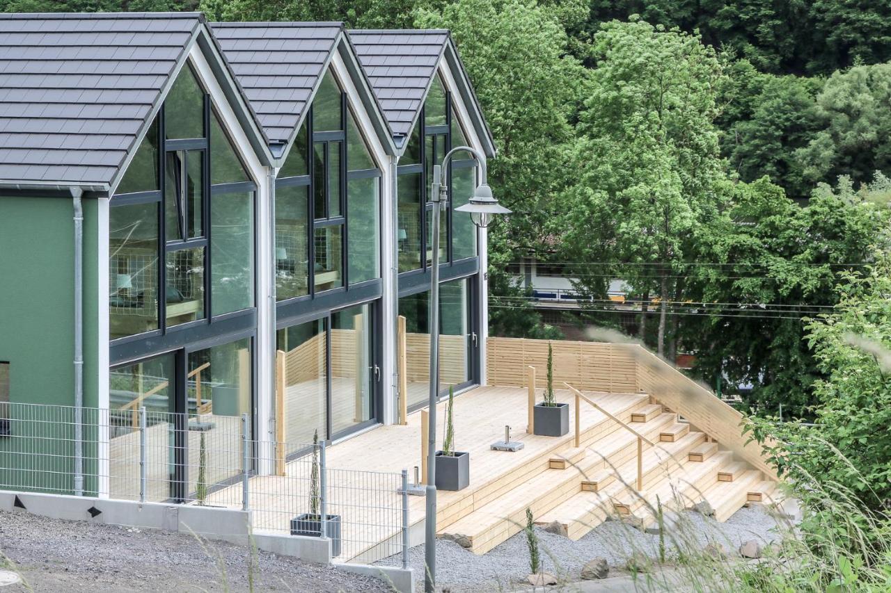 Premium Design Ferienhäuser MOSEL-CHALETS Pommern Exterior foto